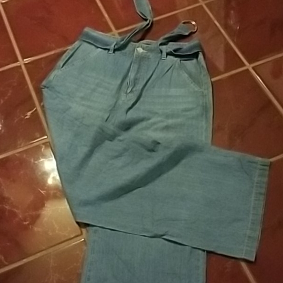 NEW - Forever 21 Denim Jean's Wide Leg - Picture 3 of 6